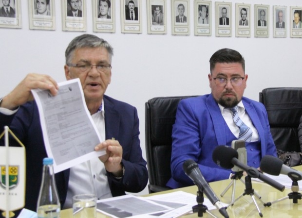 Husetić i Kasumović ruše institucije i ne poštuju zakone države BiH