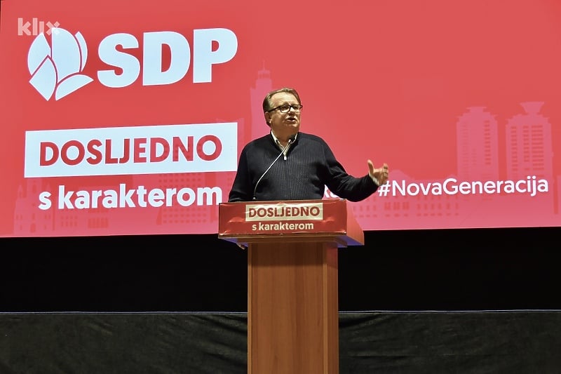 Članovi SDP-a u Banovićima napuštaju partiju jer je Nikšić prepustio rudnik PDA-u